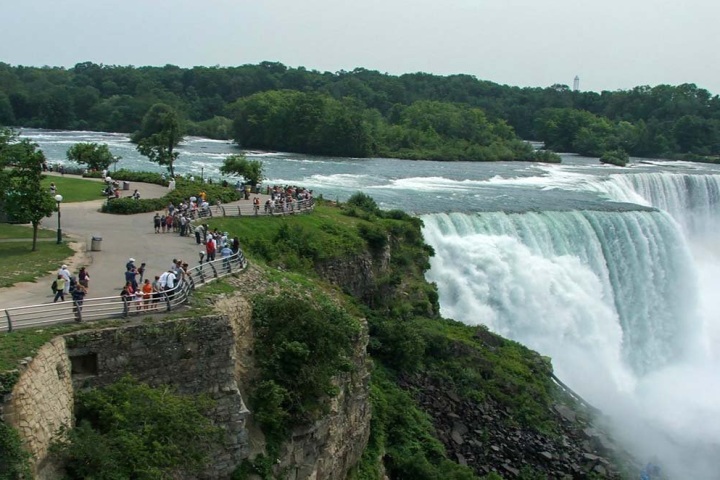 1008-Niagra-Falls-46